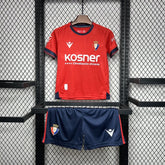 OSASUNA I 24/25 CONJUNTO INFANTIL - Bota de Oro Tienda